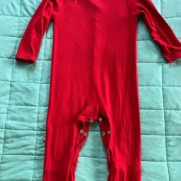 Kyte Baby Red Holiday 2022 line Retired Snap Romper Bamboo size 6-12 Months - Picture 2 of 8
